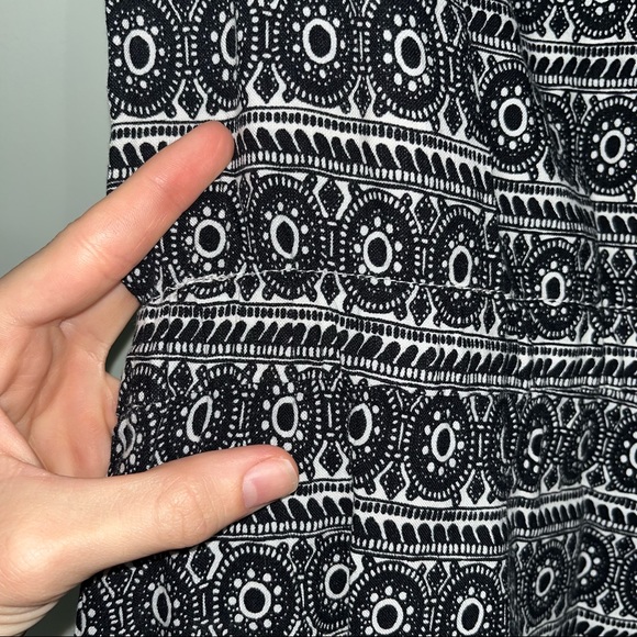 NWT Ann Taylor LOFT size medium romper black and white - Picture 11 of 15